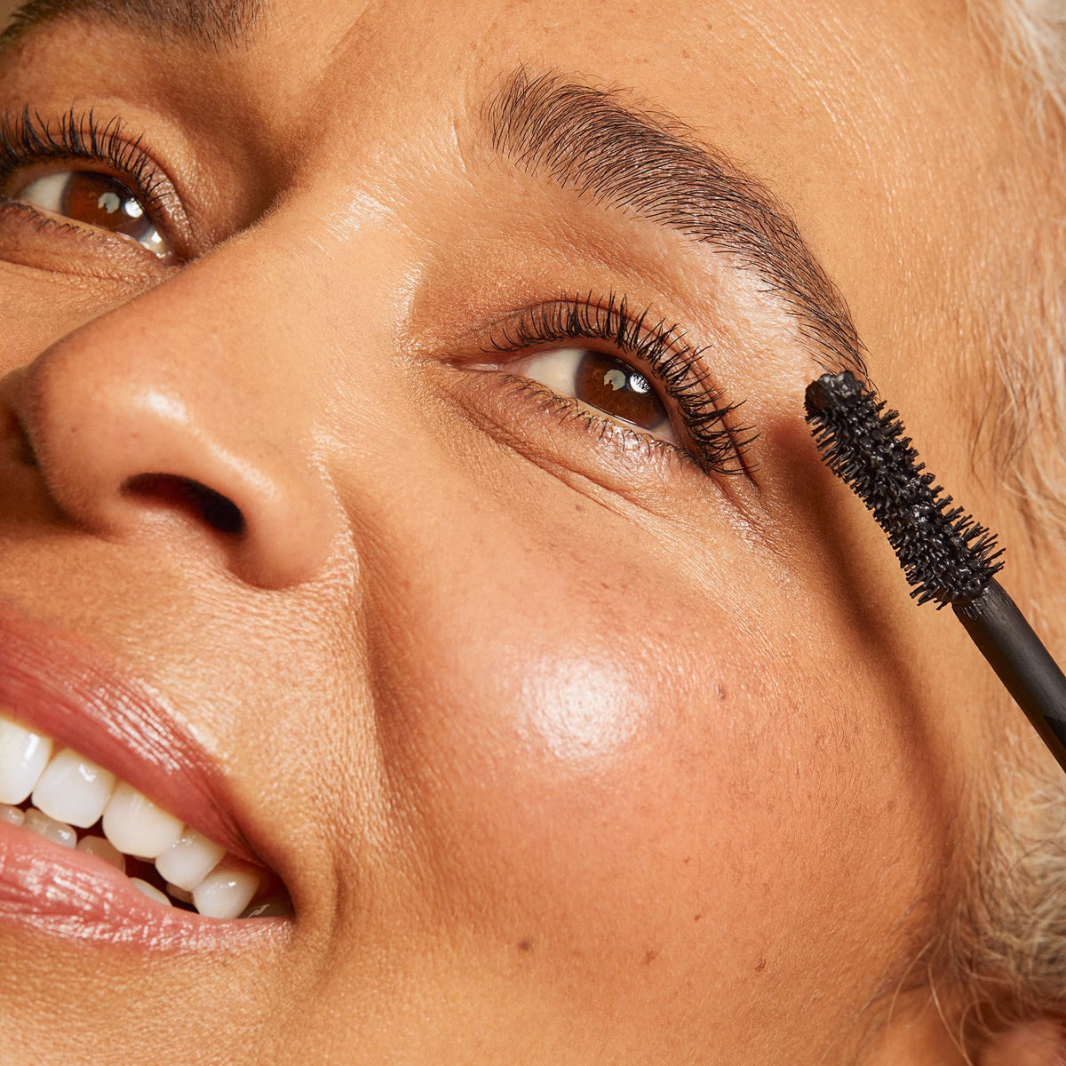 ILIA Fullest Volumizing Mascara Classic Black packaging