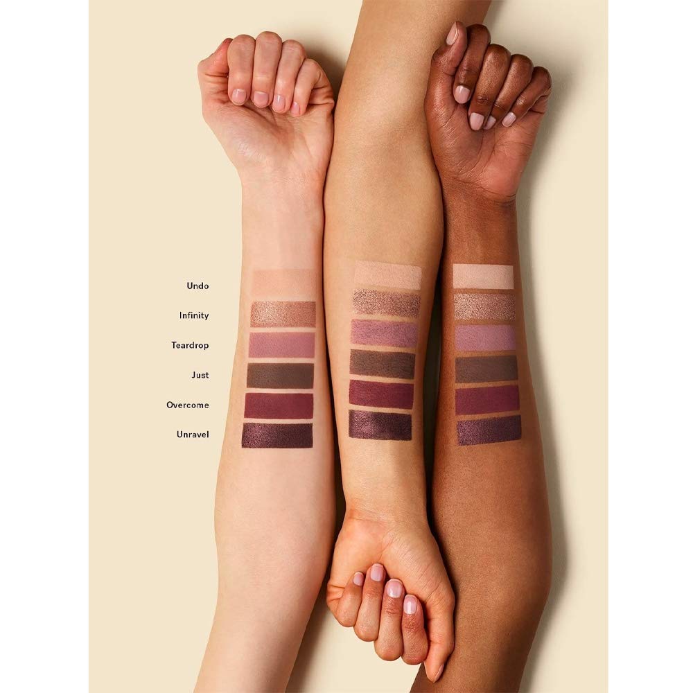 ILIA The Necessary Eyeshadow Palette close-up of Nude Blush Matte