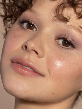 ILIA The Necessary Eyeshadow Palette close-up of Taupe Bronze