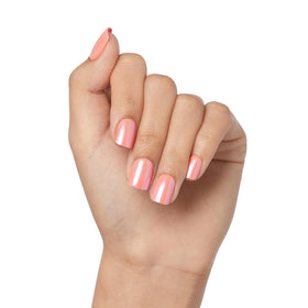 imPRESS No Glue Mani Press On Nails Satellite Pink in use