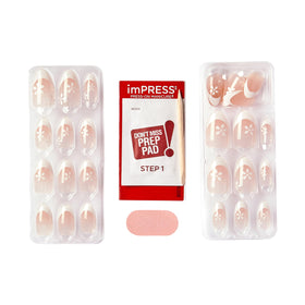 imPRESS Press On Nails French 'Fearless' close-up of nails