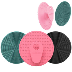 INNERNEED Silicone Body Scrubber in a bathroom setting
