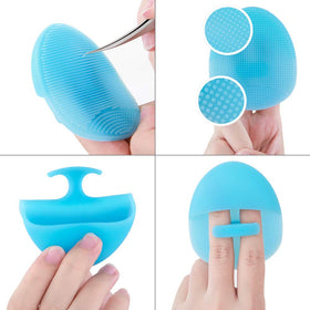 INNERNEED Silicone Face Cleanser Brush in hand