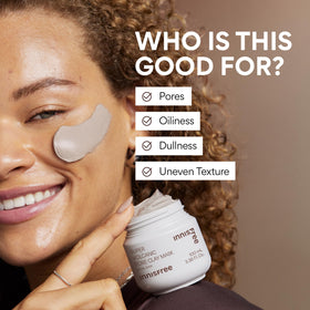 innisfree Super Volcanic Pore Clay Mask in use