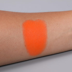 IS'MINE Orange Matte Eyeshadow Palette side view