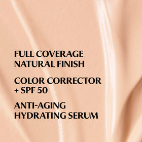 IT Cosmetics CC+ Cream Travel Light Neutral texture close-up