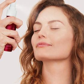 jane iredale POMMISST Hydration Spray packaging details