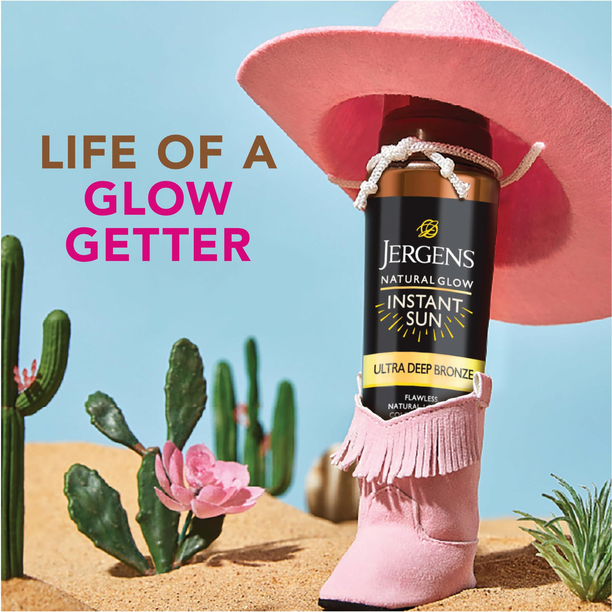 Jergens Natural Glow Instant Sun Mousse lifestyle scene