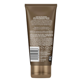 Jergens Natural Glow Instant Tanning Moisturizer displaying light bronze colour