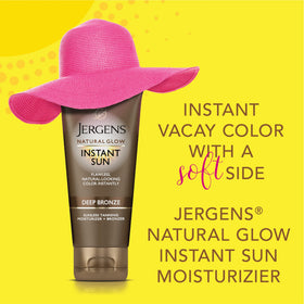 Jergens Natural Glow Instant Tanning Moisturizer with coconut oil ingredients