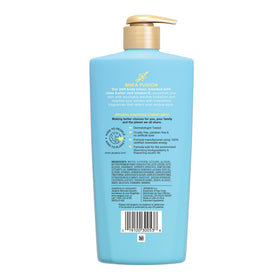 Jergens Shea Fusion Vanilla Crush Body Lotion on a wooden surface