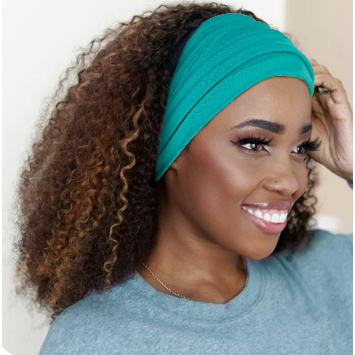 Jesries Extra Wide Turban Headband in black colour close-up