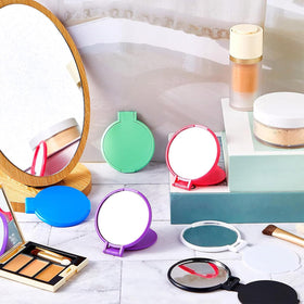 Jetec compact mirrors set arranged in a cosmetic bag.