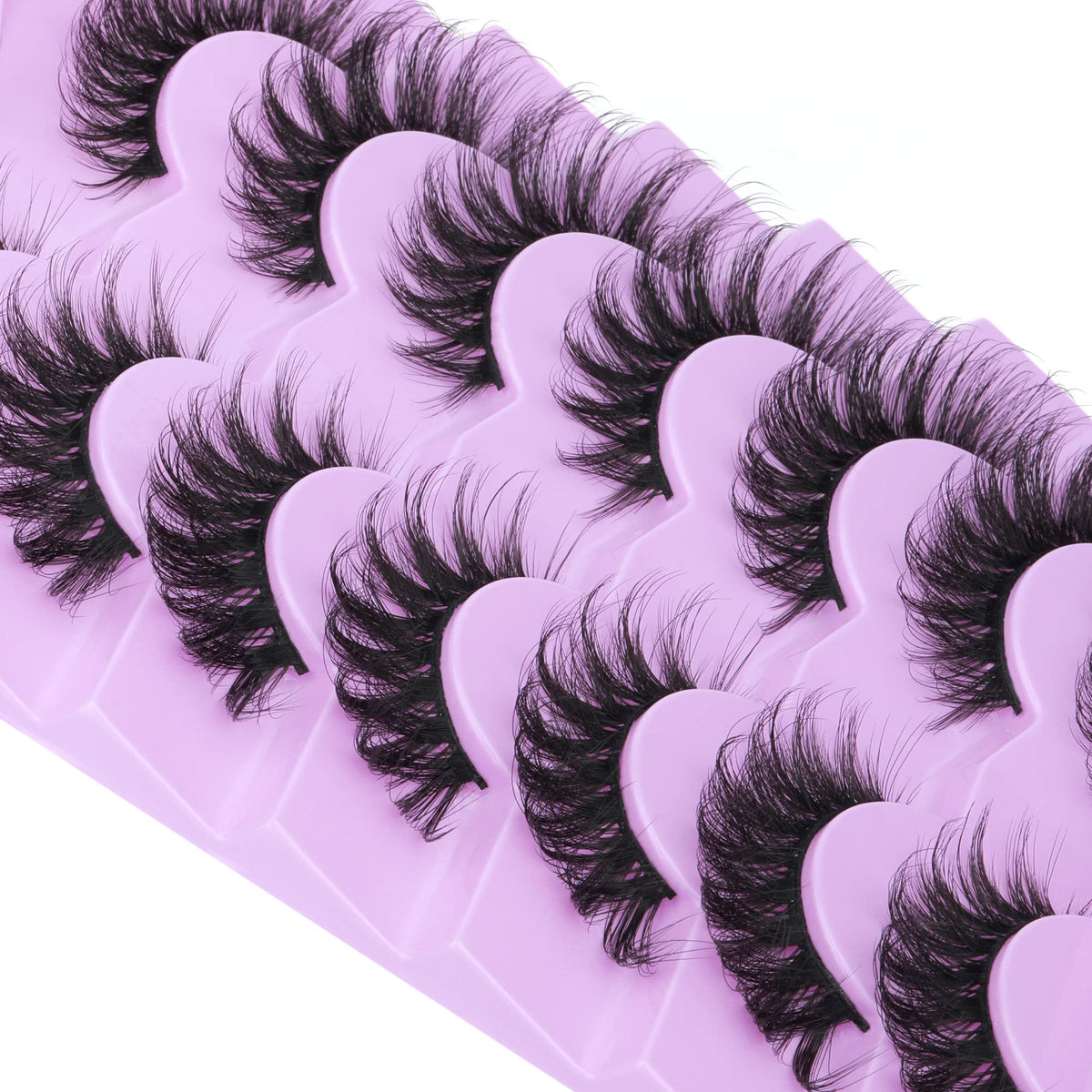 JIMIRE Fluffy Cat Eye False Eyelashes on model