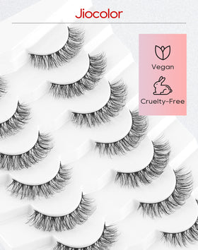 Jiocolor Natural False Eyelashes in a lifestyle setting