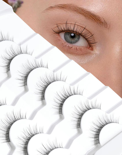 Jiocolor Natural Look Wispy Eyelashes 9mm C Curl front view