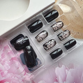 juggssa acrylic nails in packaging