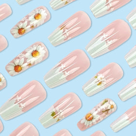 juggssa Flower Press on Nails close-up showing white French tips