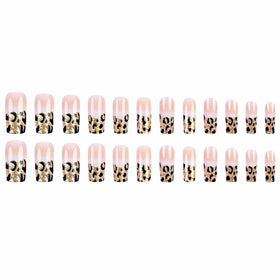 juggssa Long Coffin Press on Nails applied on fingers