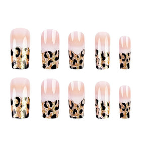 juggssa Long Coffin Press on Nails close-up of design