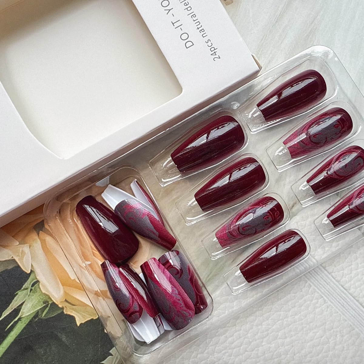 juggssa medium press on nails showcasing realistic texture