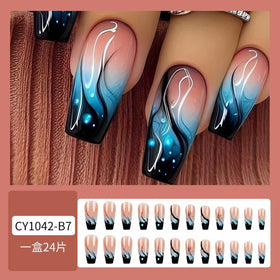 juggssa Press on Nails close-up of glossy finish