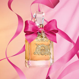 Juicy Couture Viva La Juicy Eau De Parfum with accessories