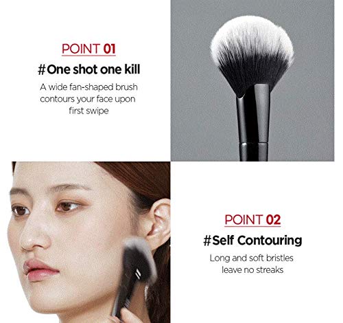 JUNG SAEM MOOL Contour Brush in use on model's face
