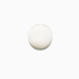 KÉRASTASE Discipline Bain Fluidealiste Shampoo cap open