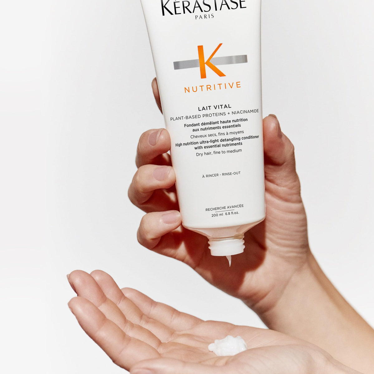 KÉRASTASE Nutritive Lait Vital Hydrating Conditioner back view