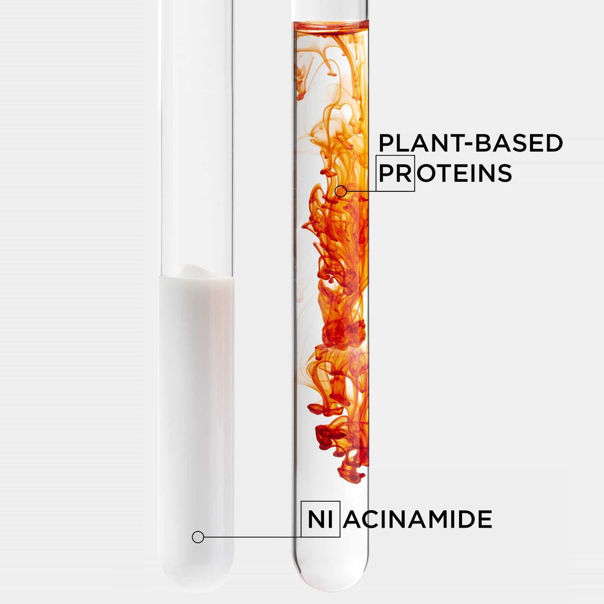 KÉRASTASE Nutritive Nectar Thermique Cream in use during blow-drying