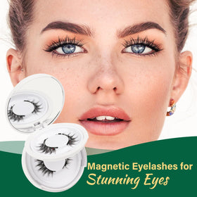 KEYYOU Reusable Magnetic Eyelashes on model