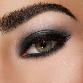 Kiko Milano High Pigment Eyeshadow 54 applied on eyelids for a shimmering look