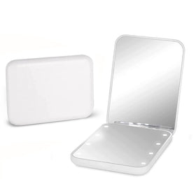 Kintion Pocket Mirror front view with LED lighting