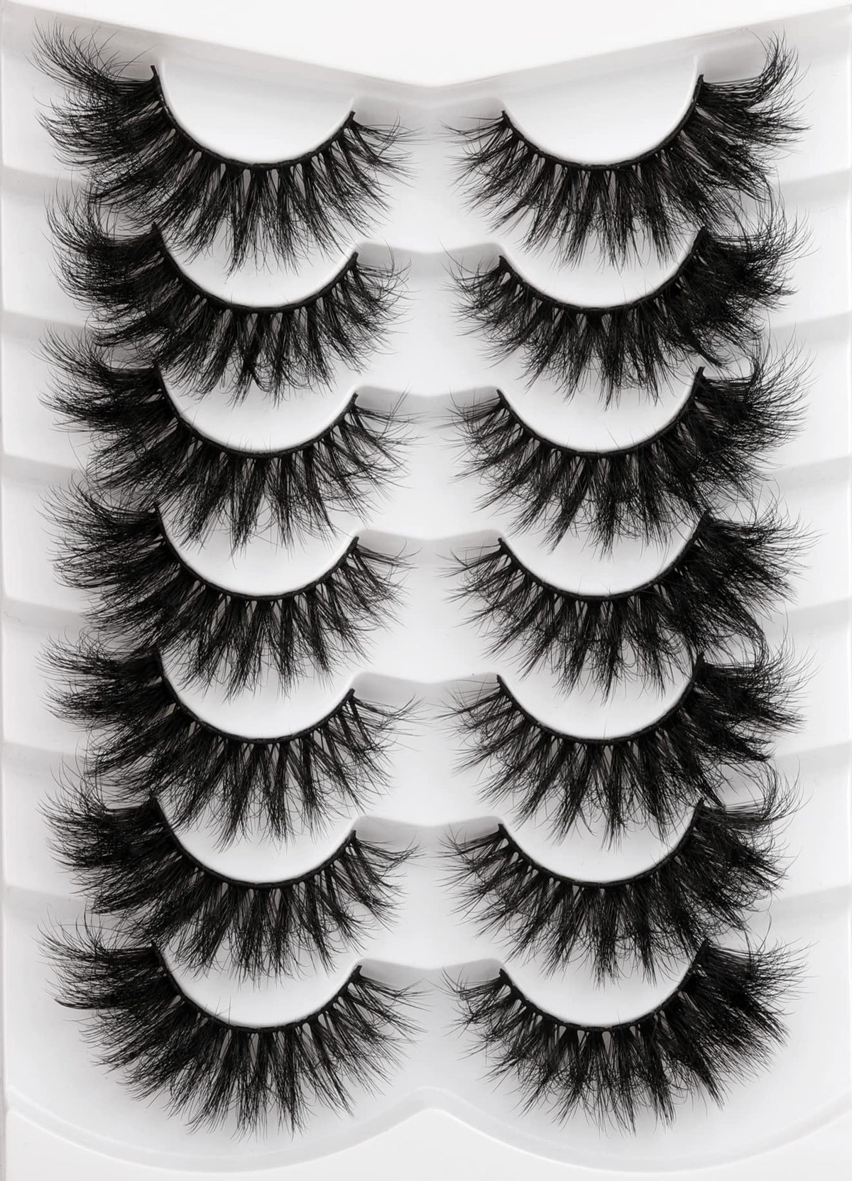 Kiromiro 20mm 8D Cat Eye Mink Lashes front view