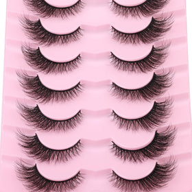 Kiromiro 6D Faux Mink False Lashes on model