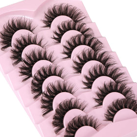 Kiromiro 6D Fluffy Mink Lashes close-up showing texture