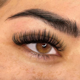 Kiromiro D-Curl Faux Mink Lashes displayed in packaging
