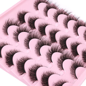 Kiromiro Faux Mink False Lashes in use on model's eyes
