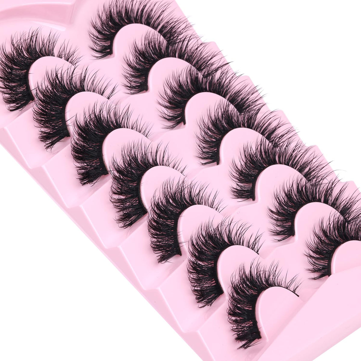 Kiromiro Mink Lashes showing the wispy cat eye effect
