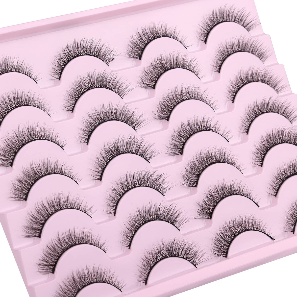 Kiromiro Natural Lashes 10mm on model's eyes