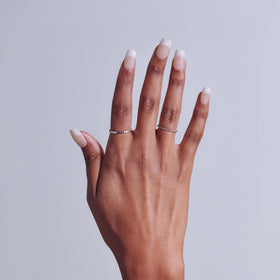 KISS Press On Nails 'Scenario' showing various nail sizes in kit