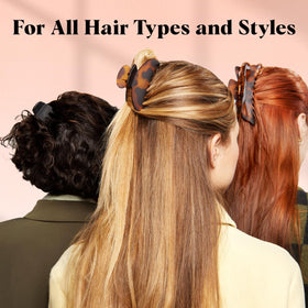 Kitsch Claw Clip in use with curly hair