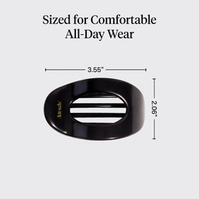Kitsch Medium Flat Claw Clip black lifestyle scene