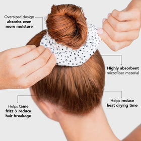 Kitsch Microfiber Quick-Dry Hair Towel Scrunchie in use after shower
