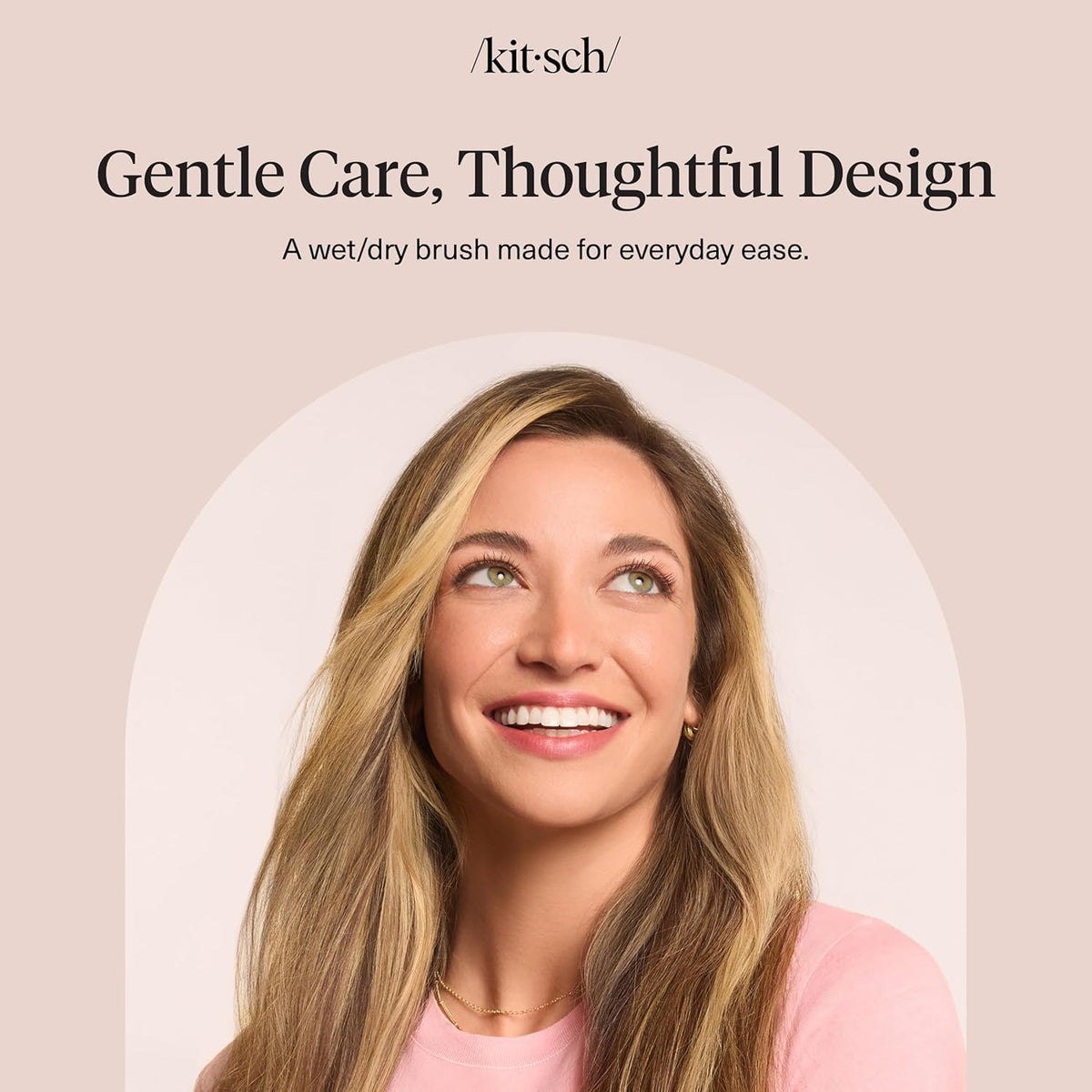 Kitsch Wet Dry Brush Detangler in use on wet hair
