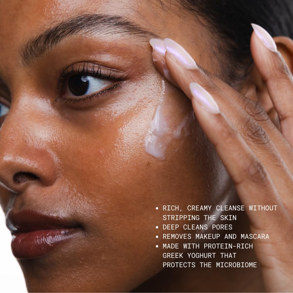 KORRES Greek Yoghurt Foaming Cream Cleanser 75ml texture close-up