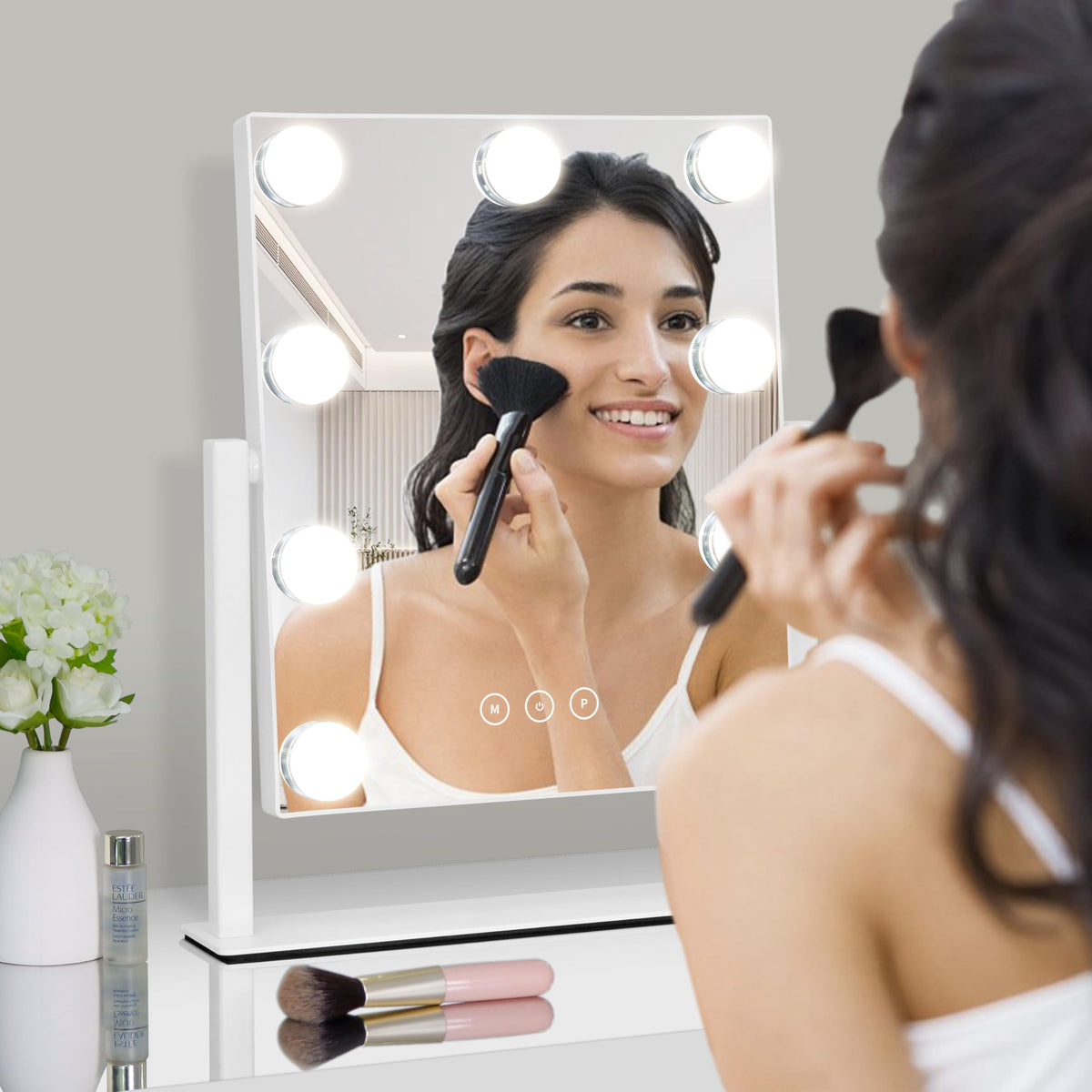 Kotdning Vanity Mirror with rubber pads preventing slipping