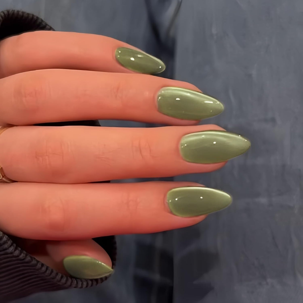 KQueenest Cat Eye Press on Nails almond shape with nail file and stickers