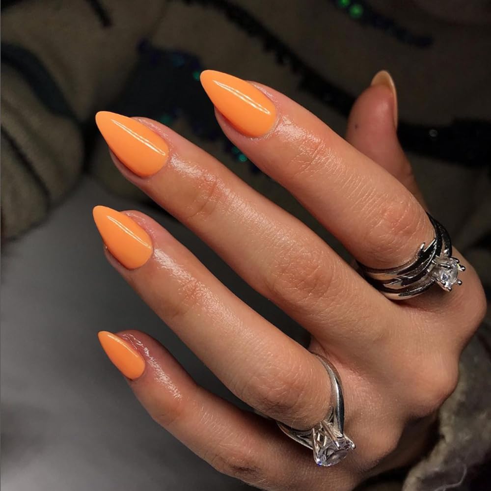 KQueenest short almond press on nails packaging